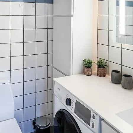 Апартаменты 2 Bedroom Amazing In Гудхайм